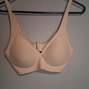 VRCOMFY Jelly Wireless Women's Comfortable Push Up Bra Size 36A Beige